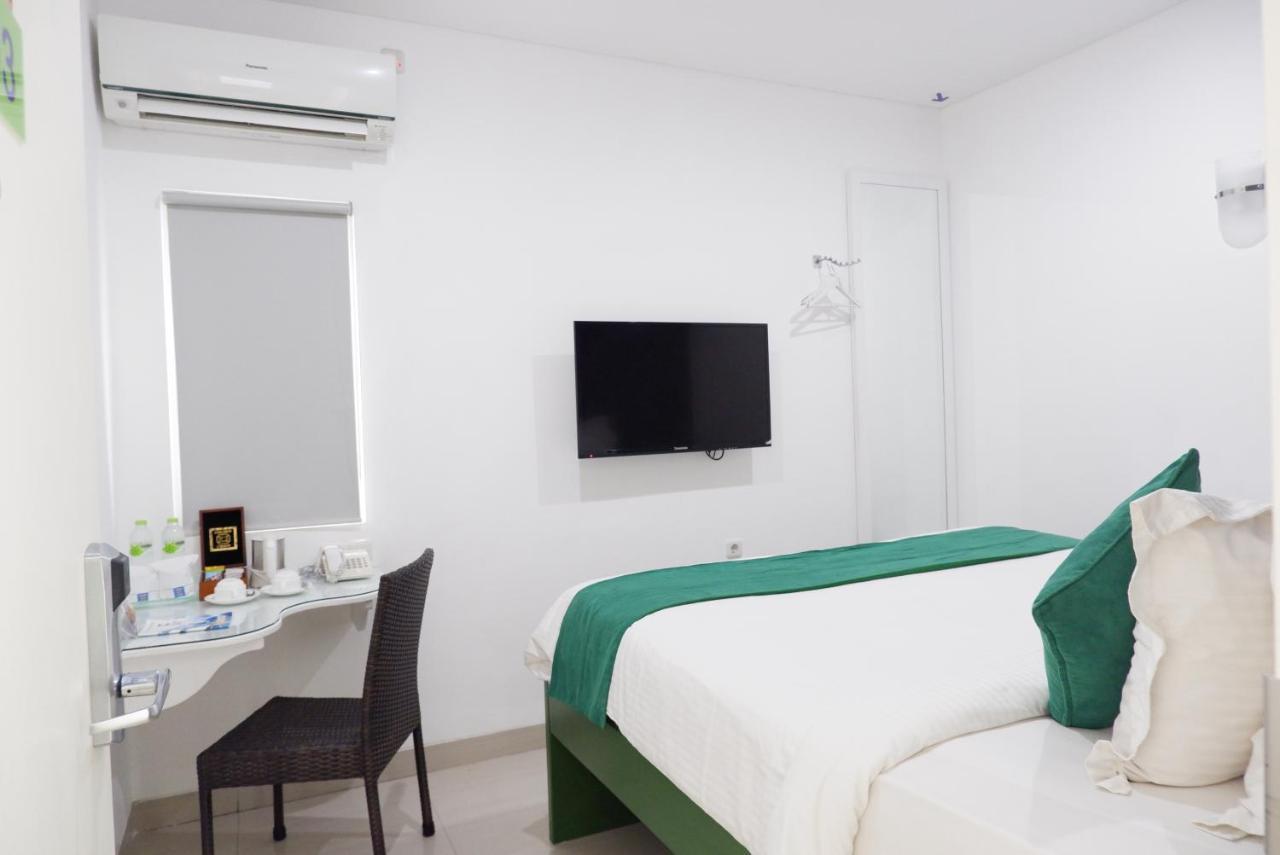 Ara Inn Bed And Breakfast By Ecommerceloka Kuta  Ngoại thất bức ảnh