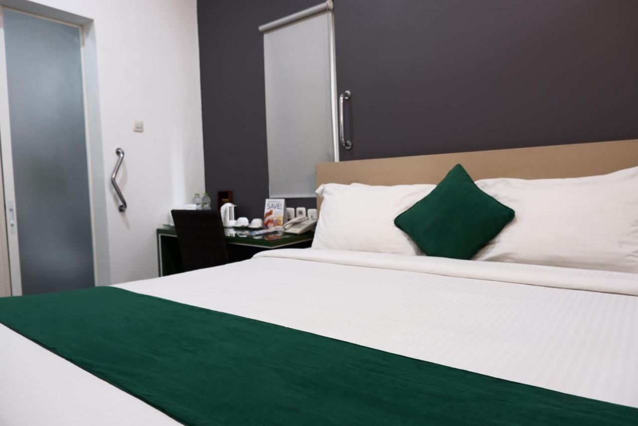 Ara Inn Bed And Breakfast By Ecommerceloka Kuta  Ngoại thất bức ảnh