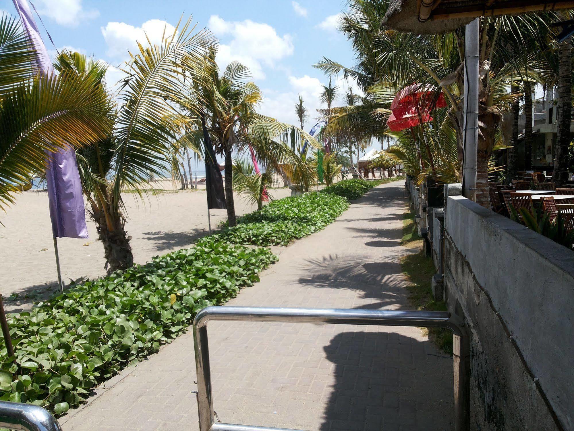 Ara Inn Bed And Breakfast By Ecommerceloka Kuta  Ngoại thất bức ảnh